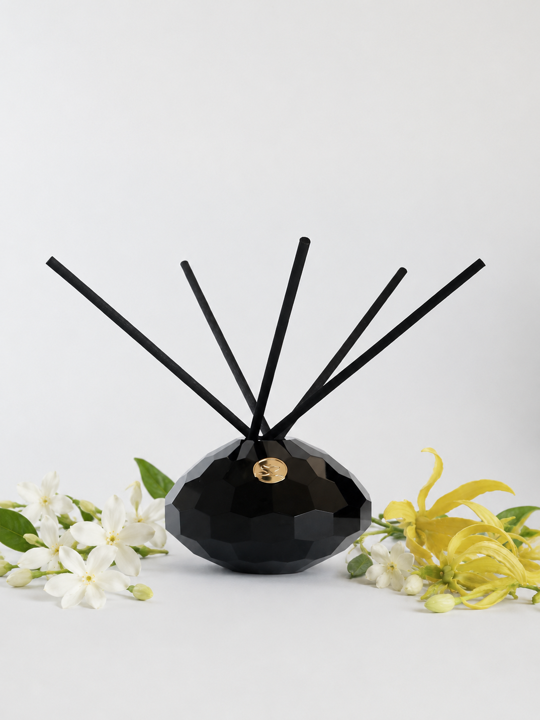 Jasmine & Ylang Ylang Hexagonal Reed Diffuser - 100ml - Refillable - Surmanti - Made In New Zealand