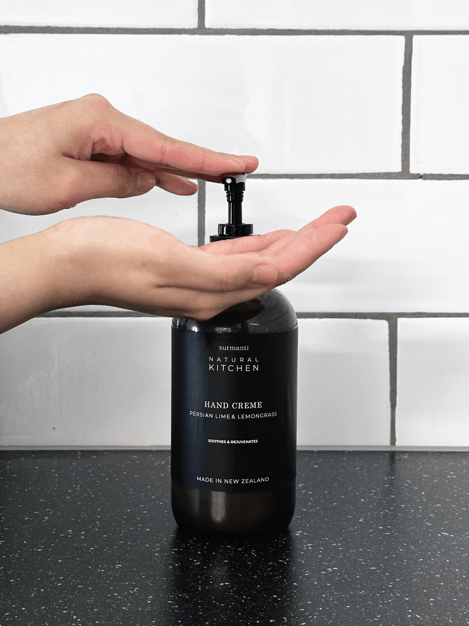 Natural Hand Creme Intense Hydration - Persian Lime & Lemongrass - Natural Kitchen - 500ML - Surmanti - Made In New Zealand
