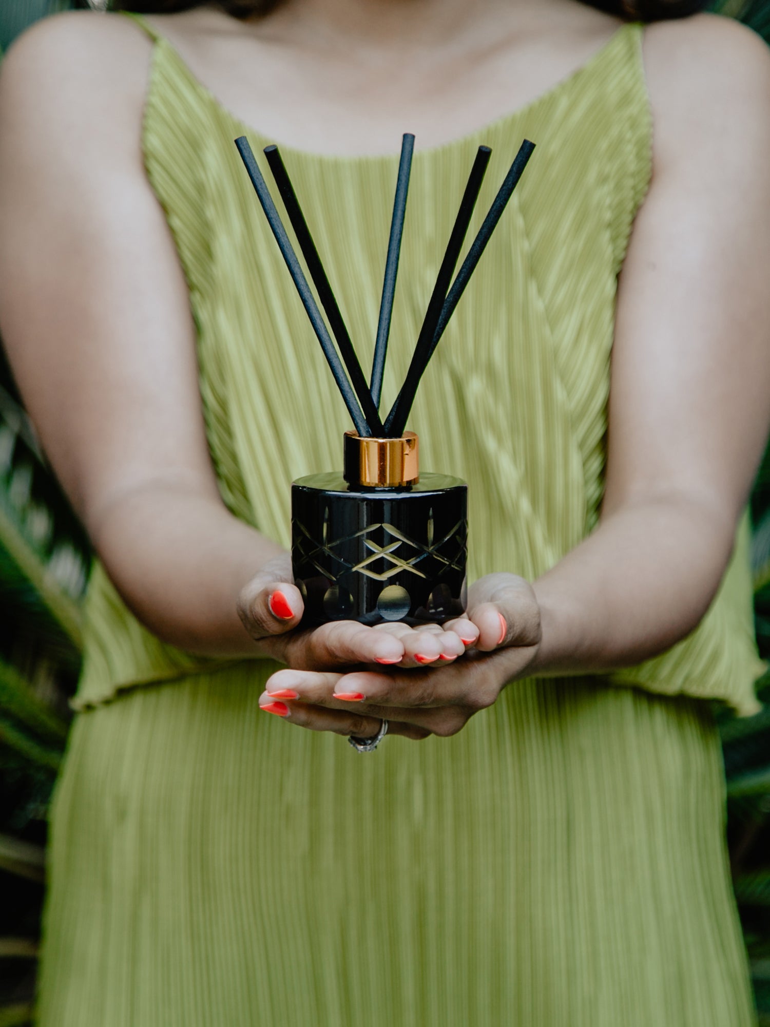 Persian Lime & Lemongrass Crystal Reed Diffuser - Odour Eliminator - Large Rooms 200mL - Surmanti - Made In New Zealand